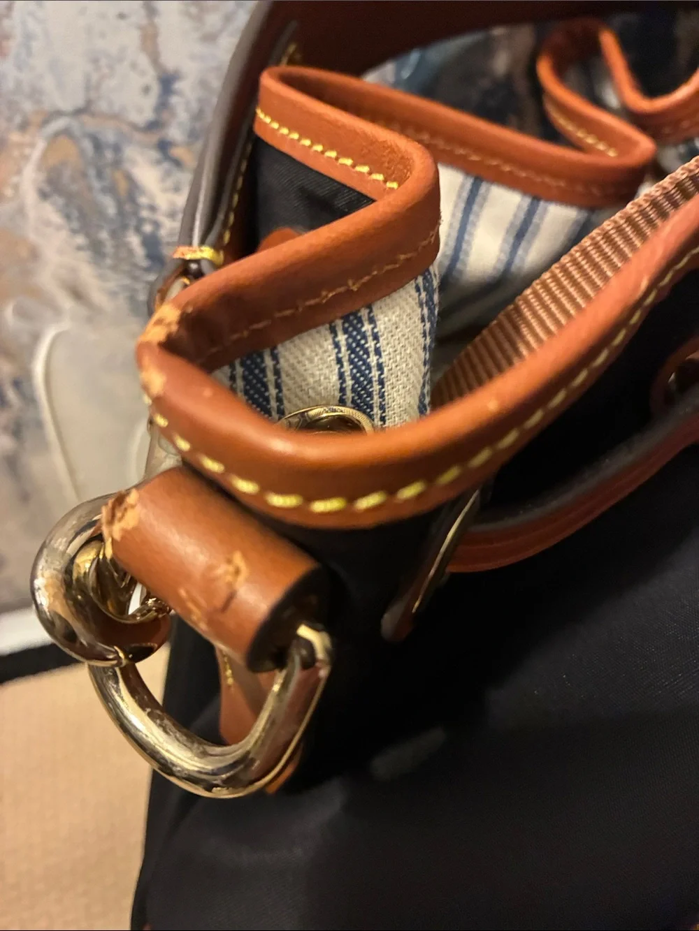 EUC  Dooney & Bourke Wayfayer Black Shoulder Bag with Tan Leather Trim